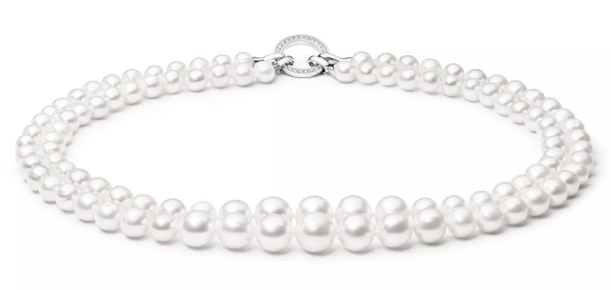 Luxury-Perlencollier weiß mit Zirkonia/Silber-Zierverschluss, rund, 7-10 mm, 45 cm, doppelt / lang tragbar Luxury-Perlencollier weiß mit Zirkonia/Silber-Zierverschluss, rund, 7-10 mm, 45 cm, doppelt / lang tragbar